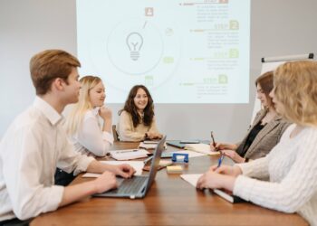 The Great Boss: Five Steps To Becoming A Business Savvy Visionary