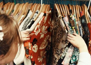 The Ultimate Guide to Creating a Fashionable Wardrobe